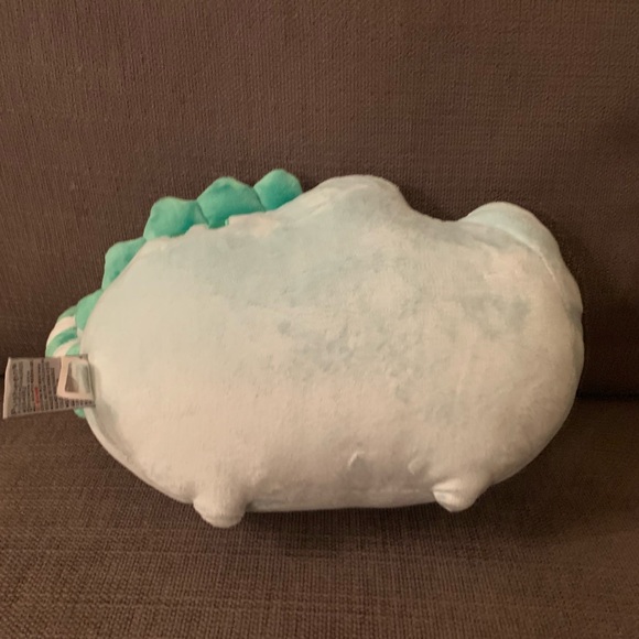 Pusheen dinosaur plush - Picture 2 of 3